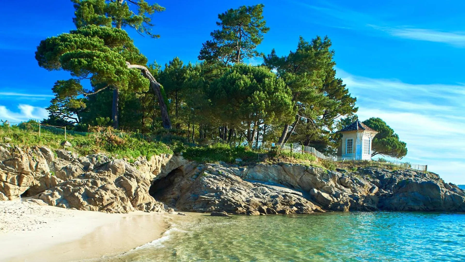 Casa vacanze Maison Moderne Pour 12, Grand Jardin, Terrasse Concarneau