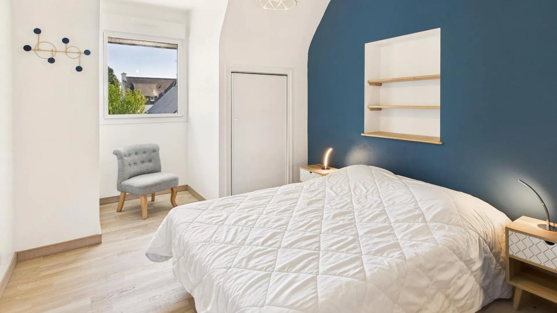 Holiday home Maison Moderne Pour 12, Grand Jardin, Terrasse Concarneau France