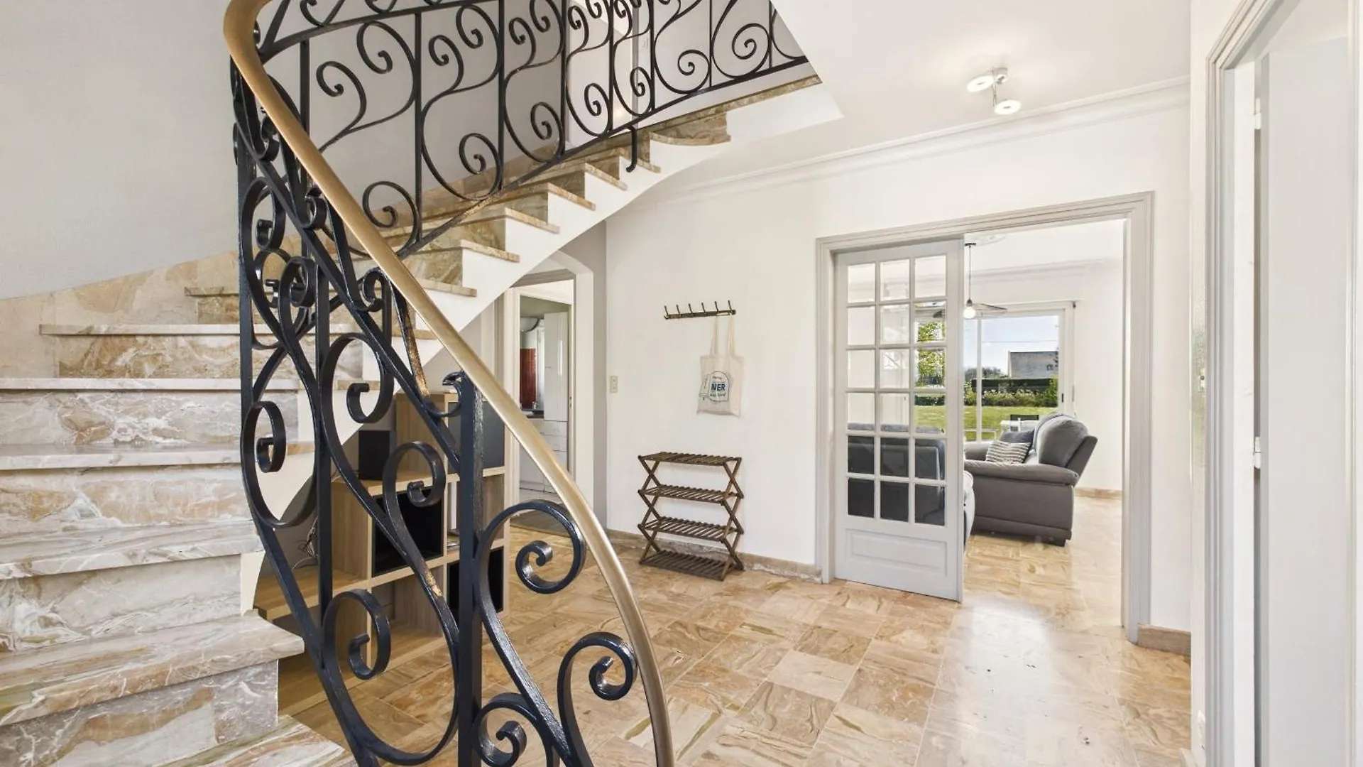 Maison Moderne Pour 12, Grand Jardin, Terrasse Concarneau France