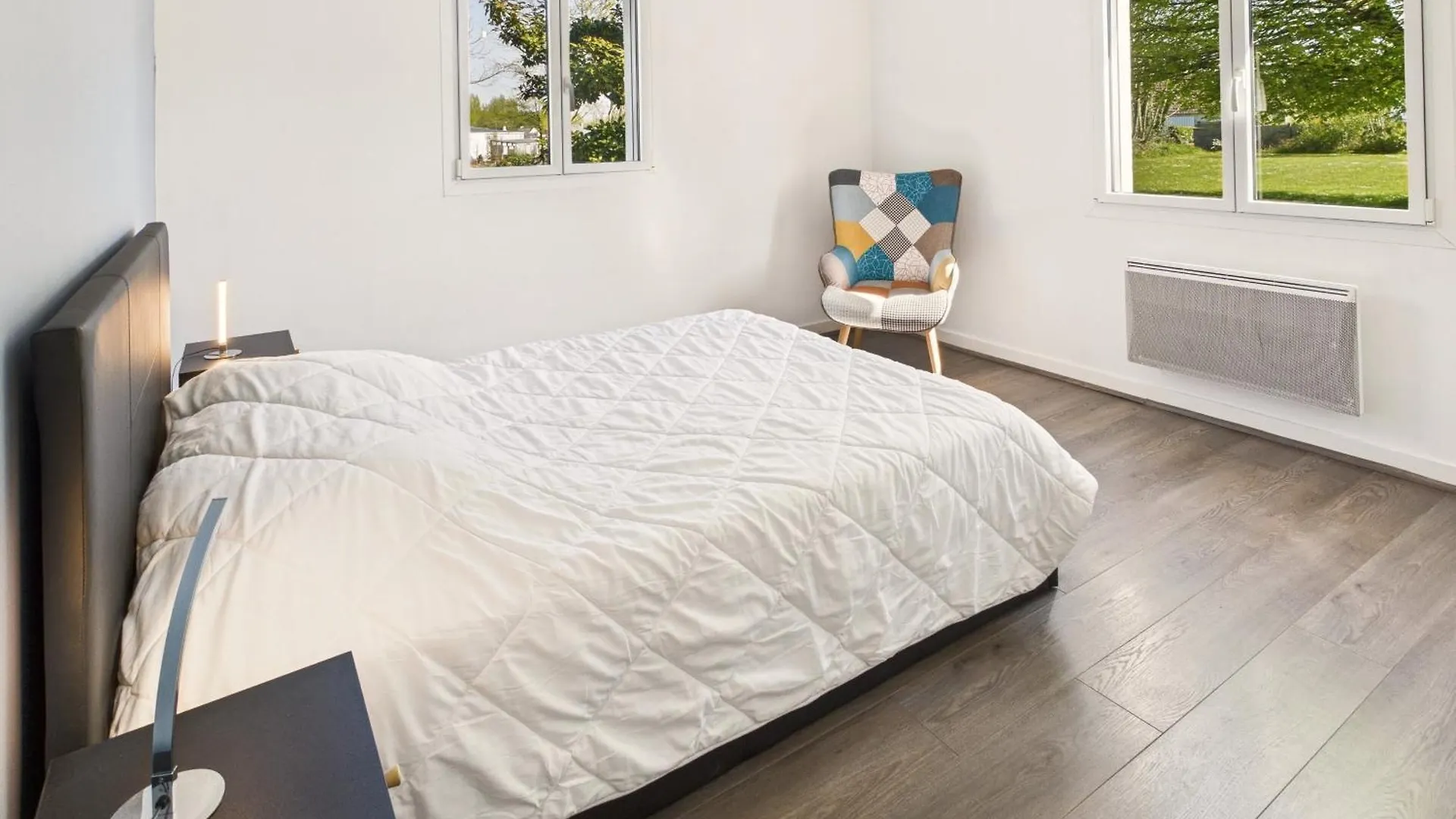 Maison Moderne Pour 12, Grand Jardin, Terrasse Concarneau Holiday home